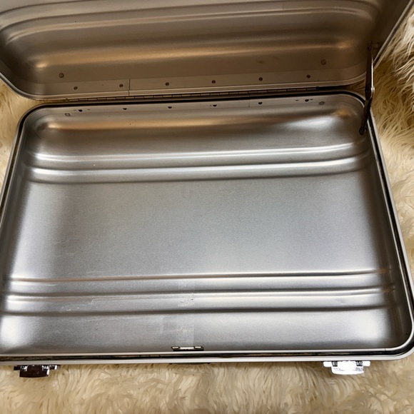 Halliburton Zero briefcase - Picture 10 of 12